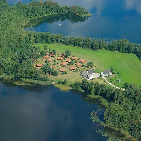 Ferienhaus-Park Brennickenswerder Лихен Экстерьер фото